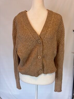 Pull&Bear Ribbed V-Neck Button Cropped Cardigan - Tan w/ Bisque Speckle